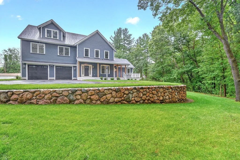 305 Concord Rd #1, Billerica
