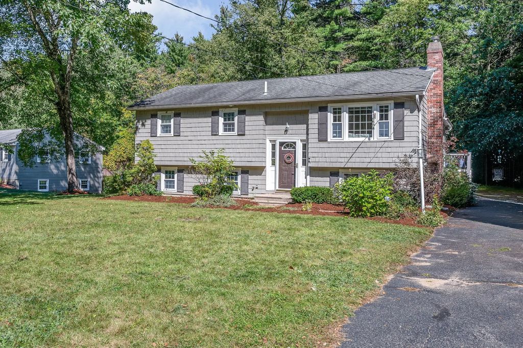 7 Hickory Dr, Townsend
