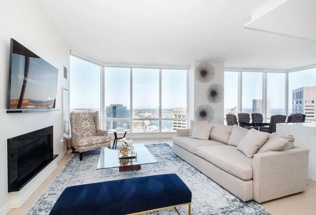 1 Franklin St #5205, Boston