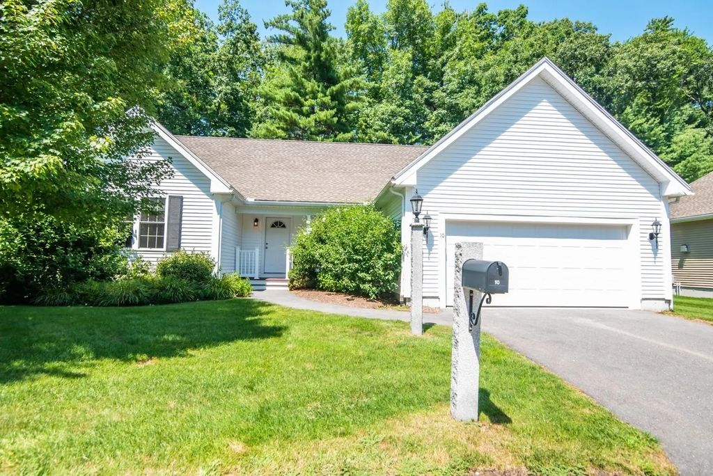 10 Ashley Ln #10, Methuen