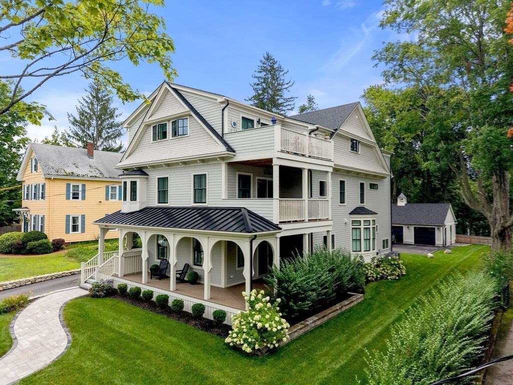 20 Lawrence St #2, Wakefield