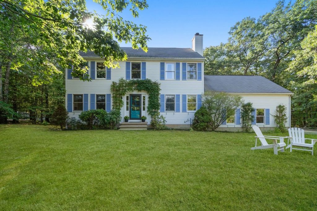 8 Bush Road, Hudson