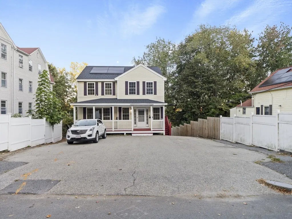 40 Lakewood Street, Worcester