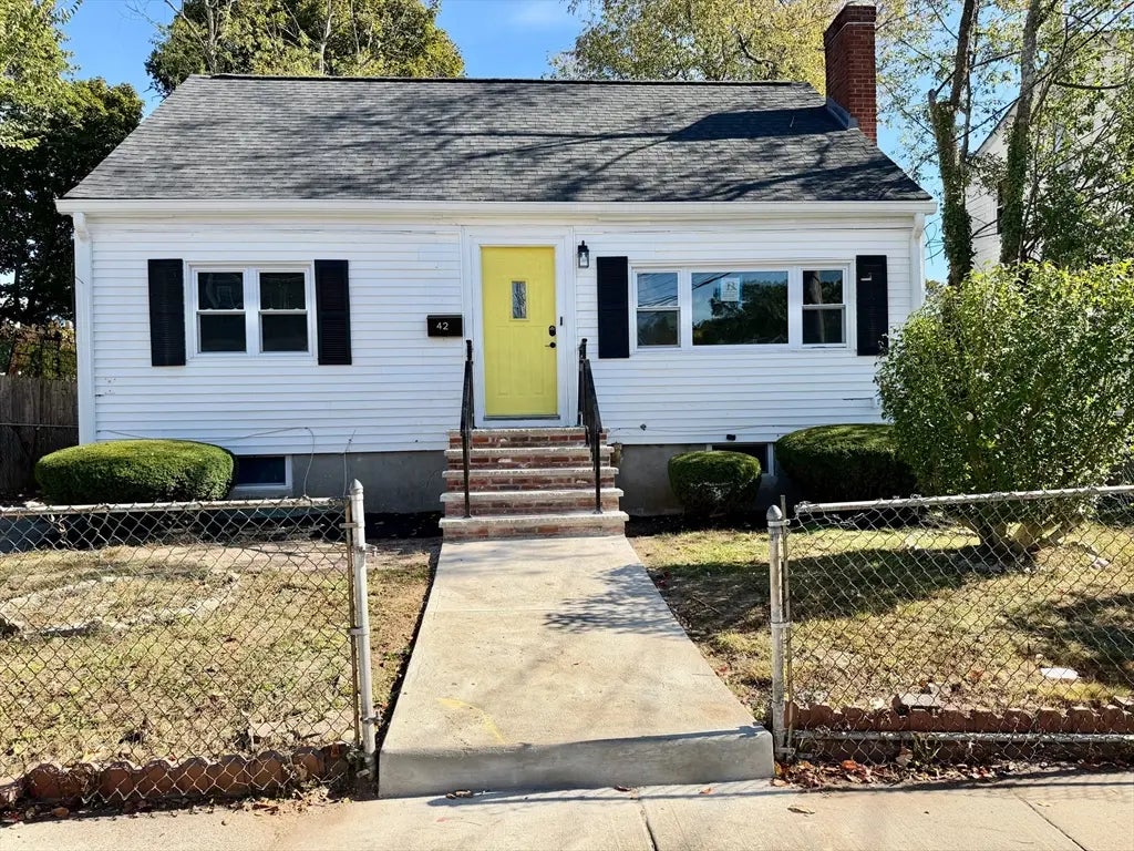 42 Osceola St, Boston