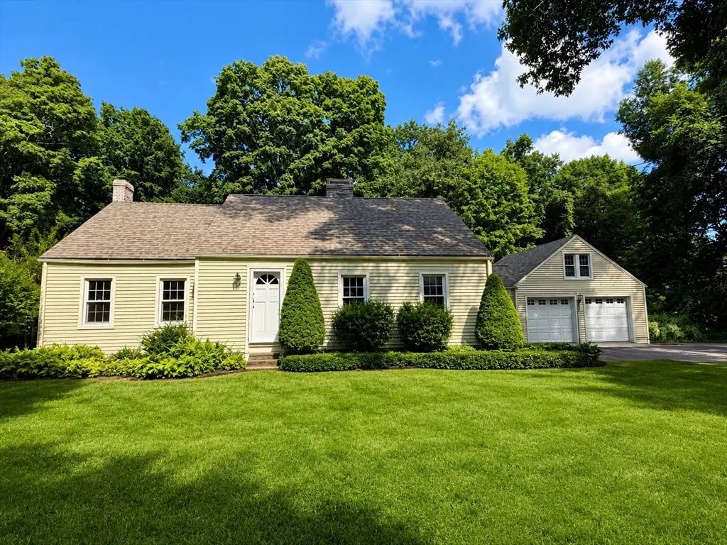 634 Glendale Rd, Wilbraham