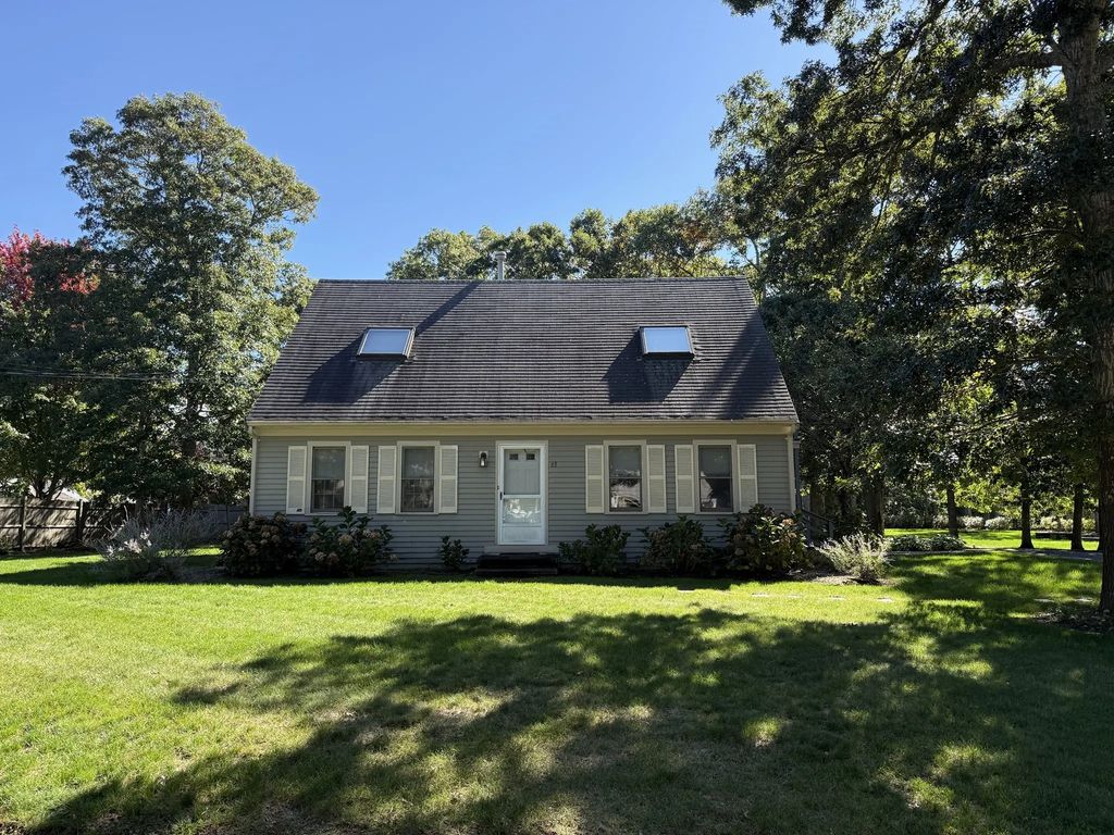 63 Evergreen, Yarmouth