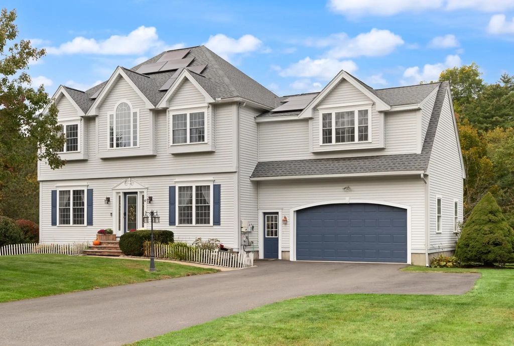 47 Hadley Road, Pepperell
