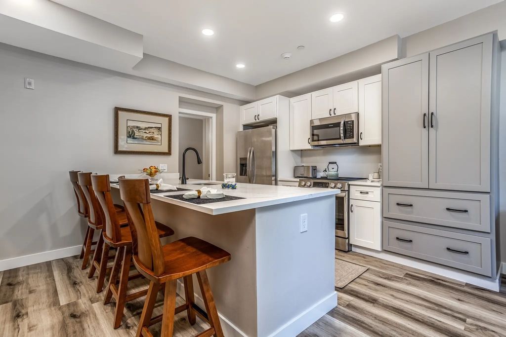 50 Frankfort St #3, Fitchburg
