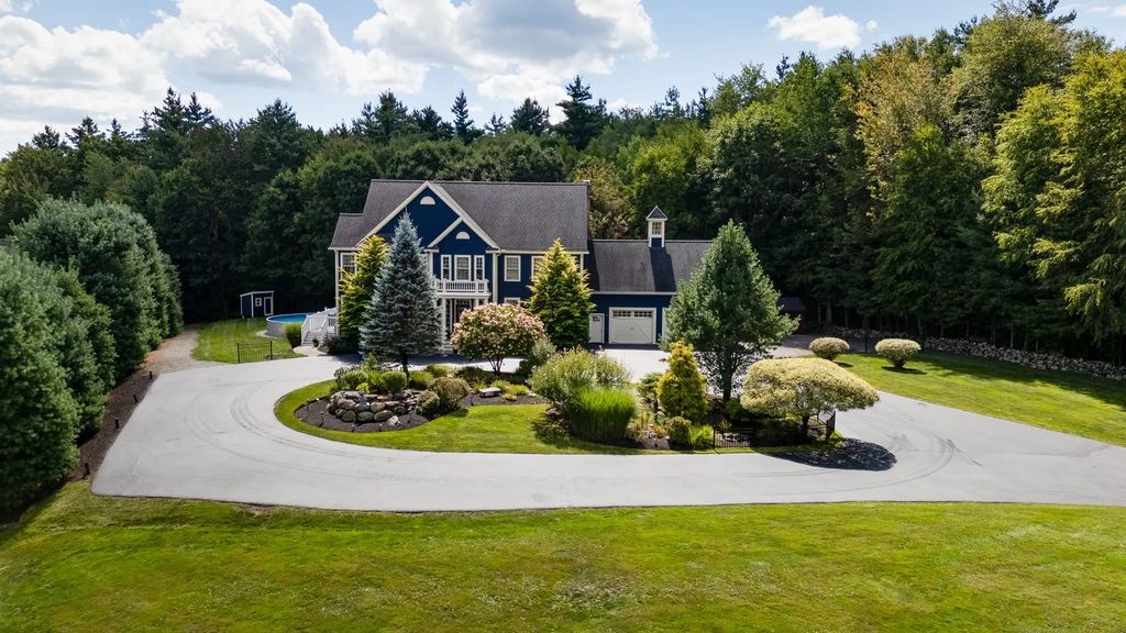 110 Old Farm Rd, Lunenburg