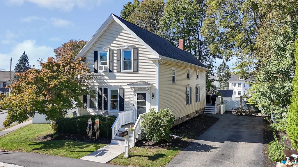 37 Dudley St, North Andover
