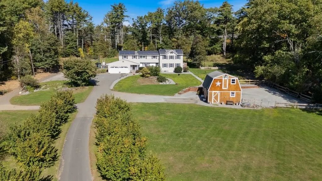 24 Silvermine Road, Boxford