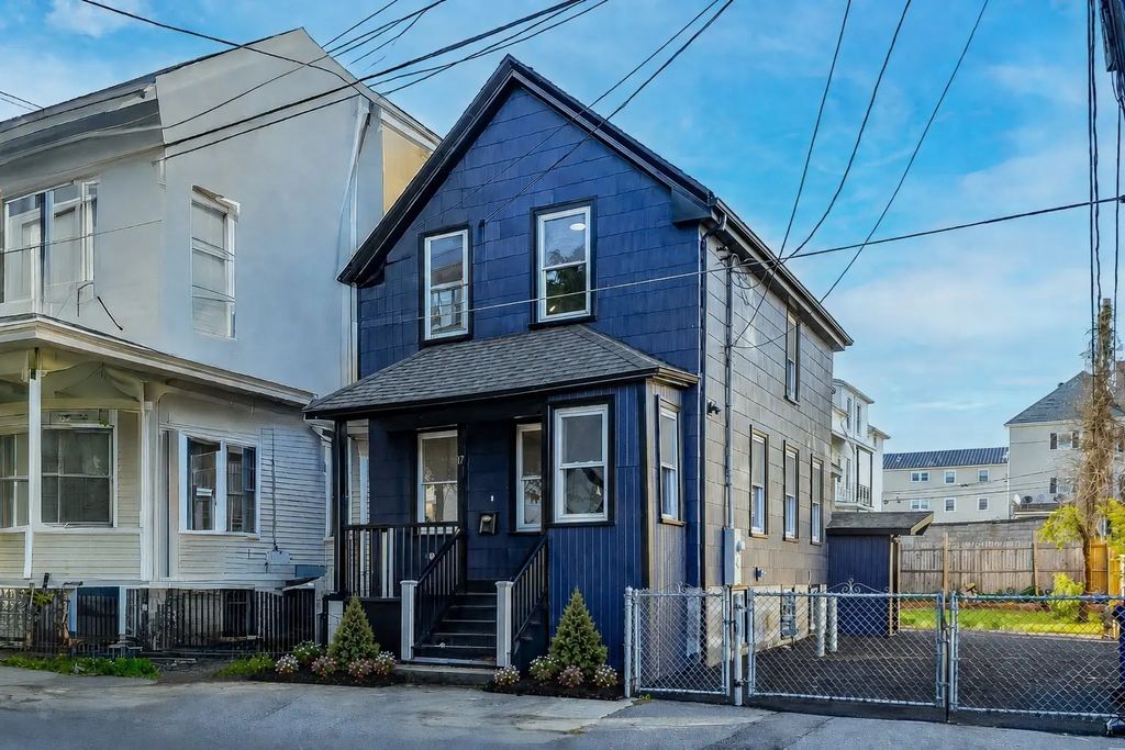 17 Scott St., New Bedford