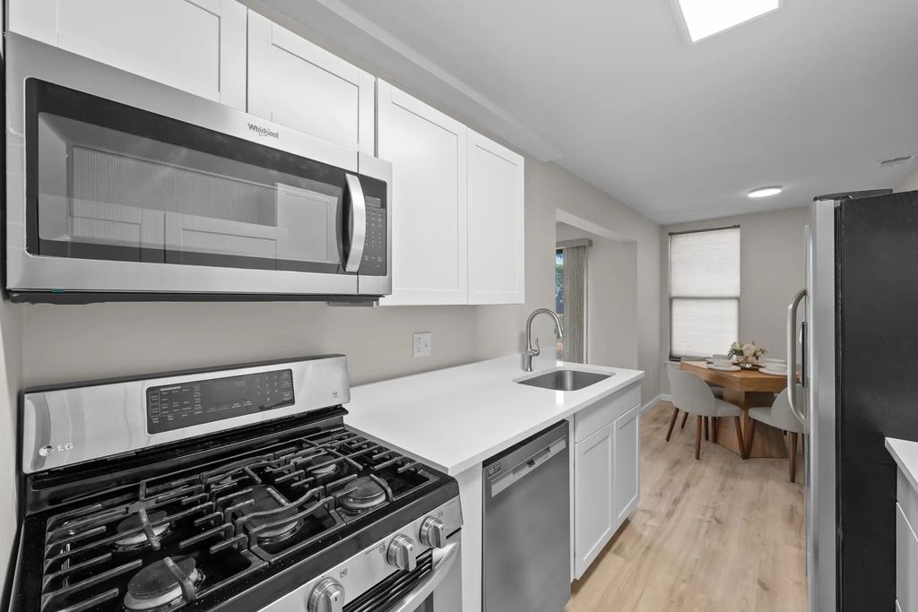 26d Shrewsbury Green #26d, Shrewsbury