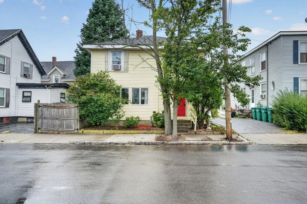 21 Sachem St, Lynn