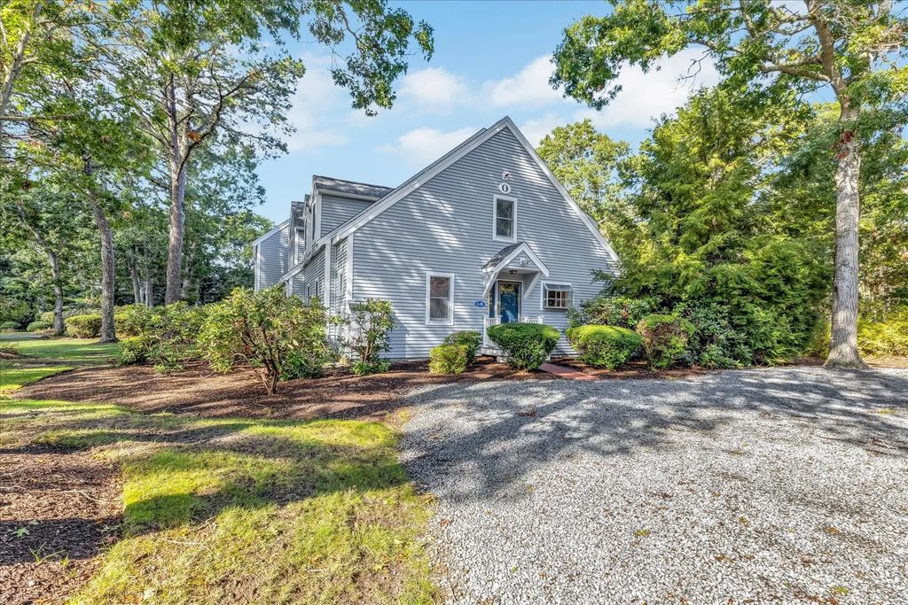98 Shellback Way #98, Mashpee