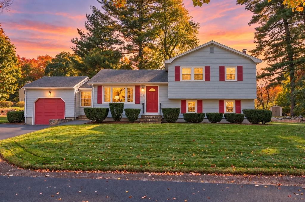 18 Harnden Road, Billerica