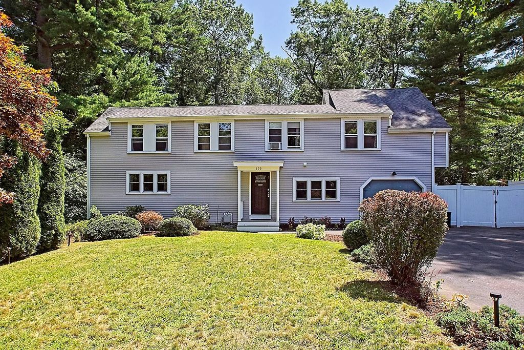 600 Forest St, Bridgewater