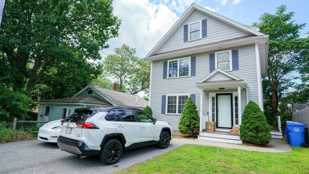 111 Marivista Ave, Waltham