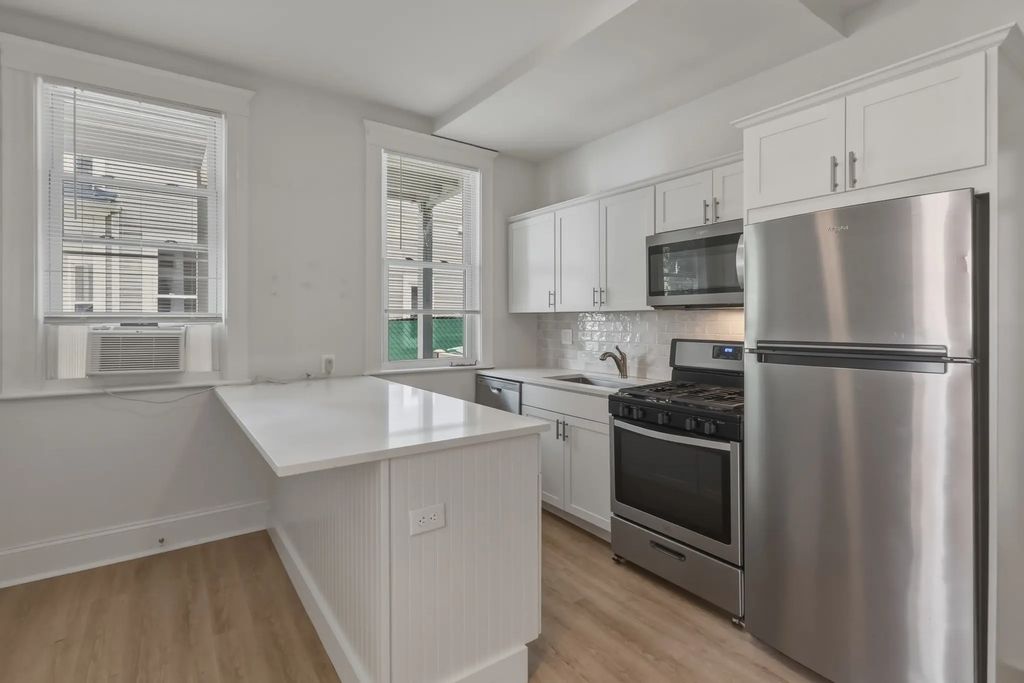 150 South Street #1a, Boston