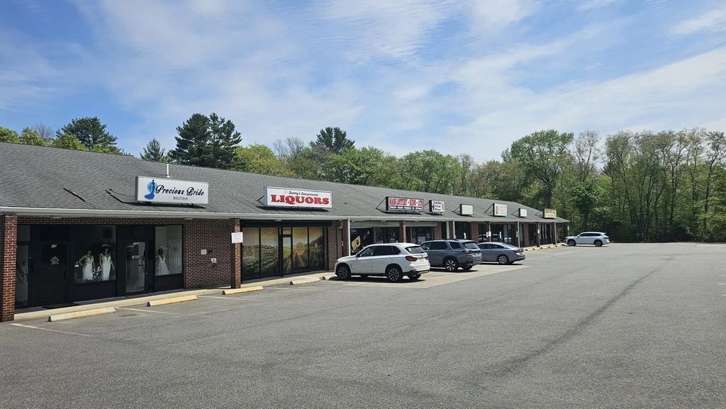 750 Washington Street #10, Easton