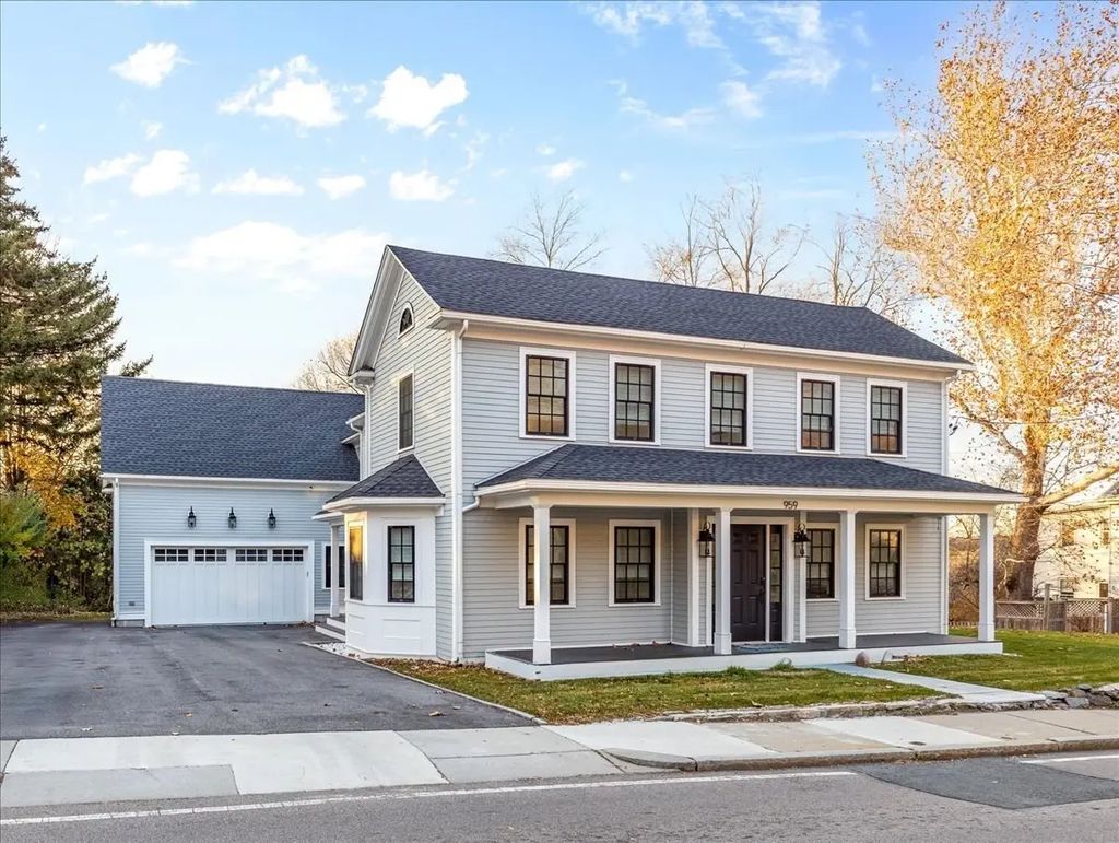 959 Chestnut Street, Newton