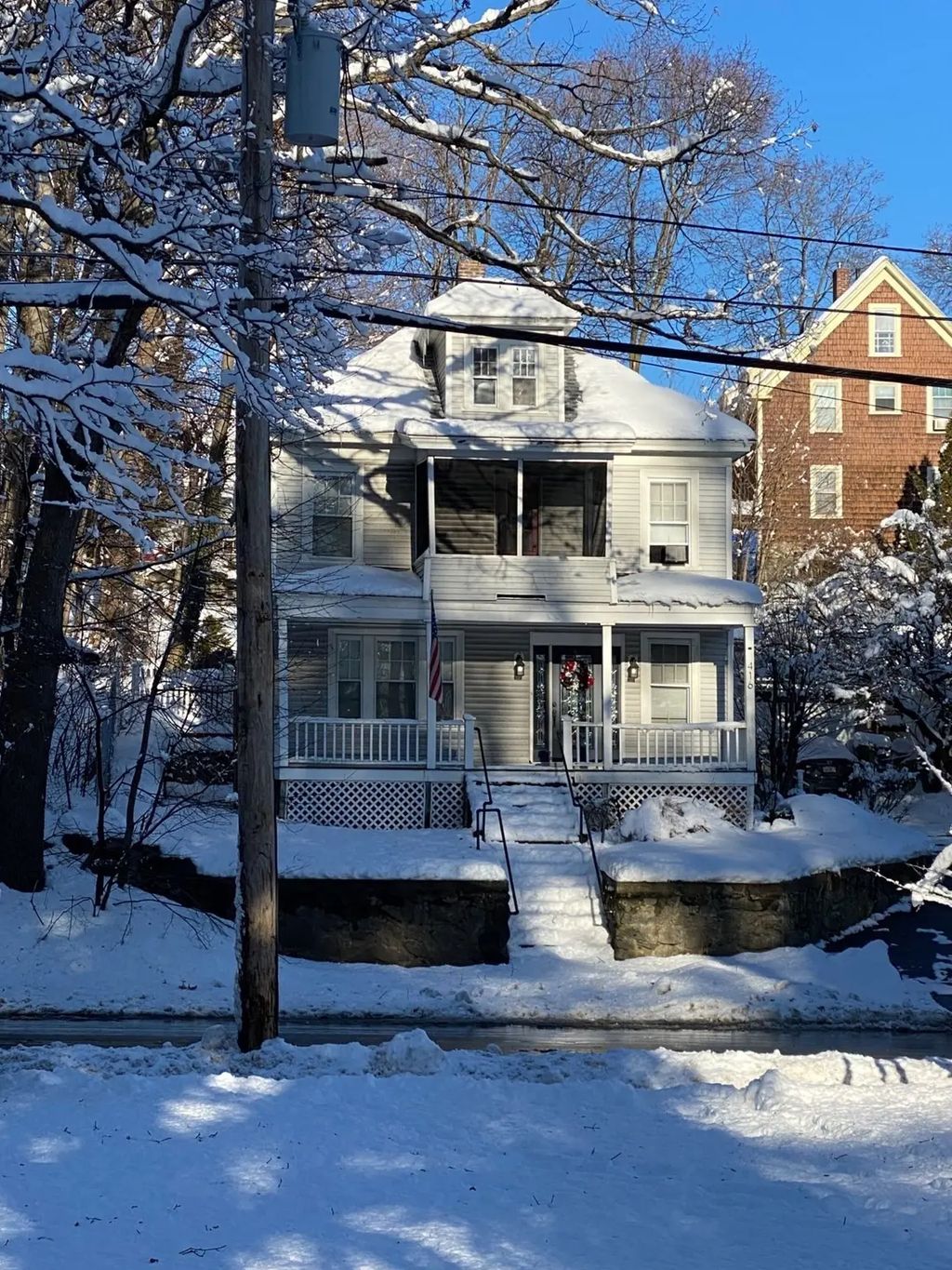 416 Rogers St, Lowell