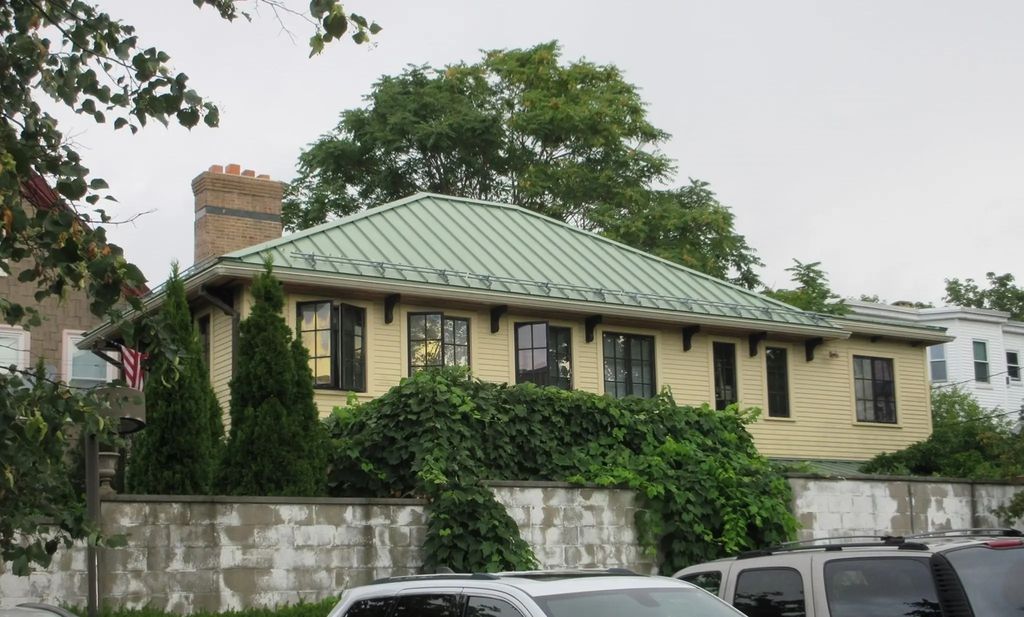 127 Cushing St, Cambridge