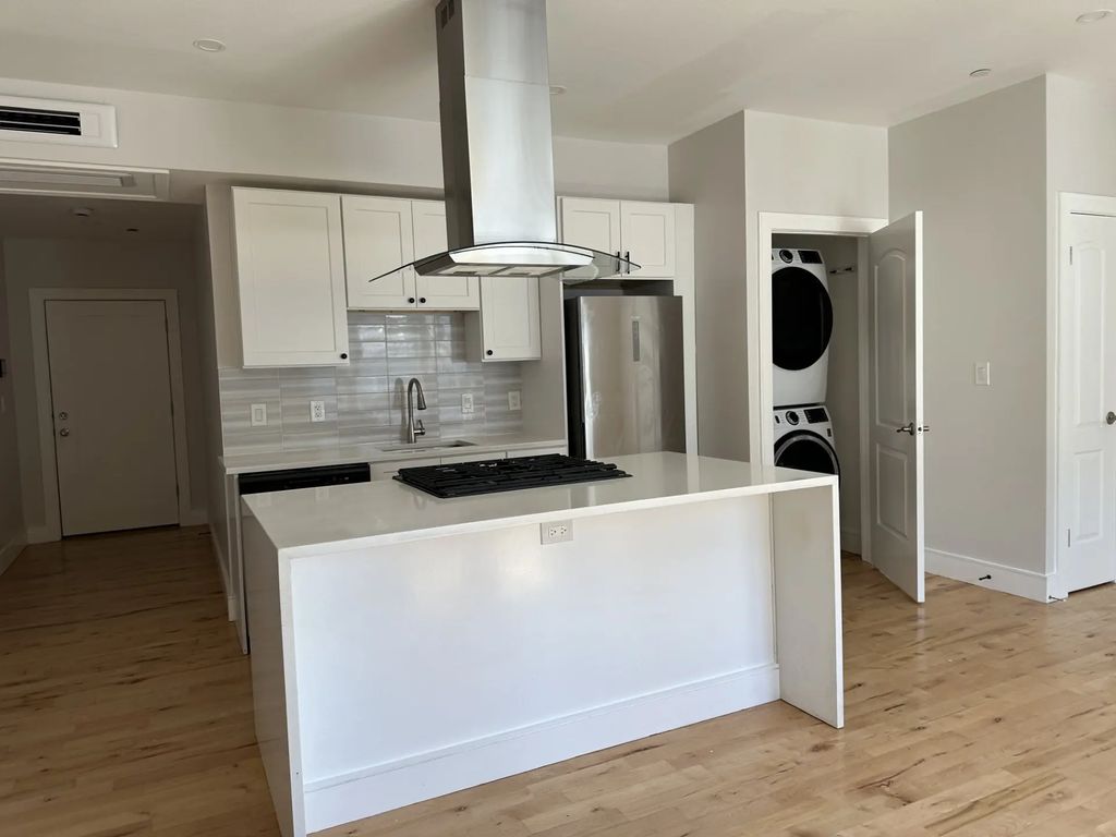 178 Washington #102, Malden