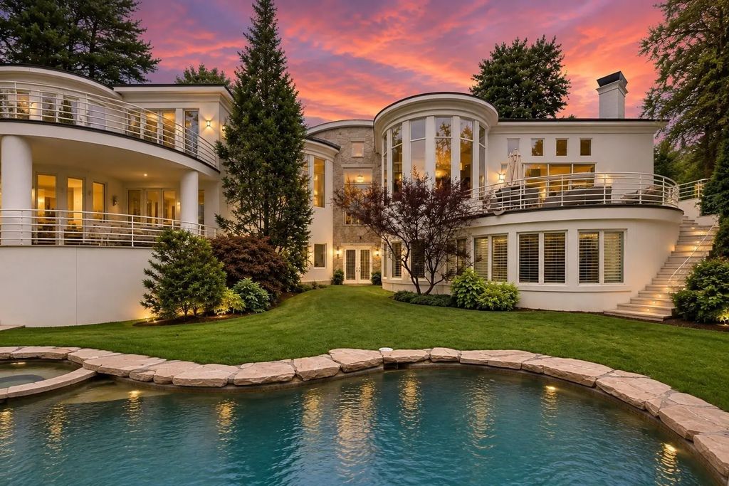 99 Baldpate Hill Road, Newton