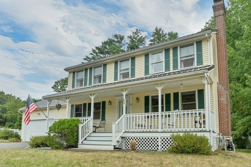 14 Burnside Ln, Merrimac