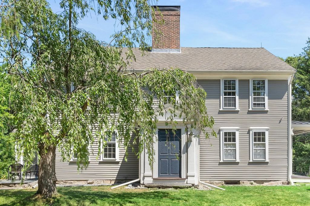 501 Lowell Street, Carlisle
