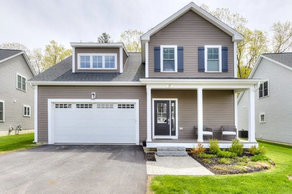 21 Salisbury Hill Blvd, Worcester
