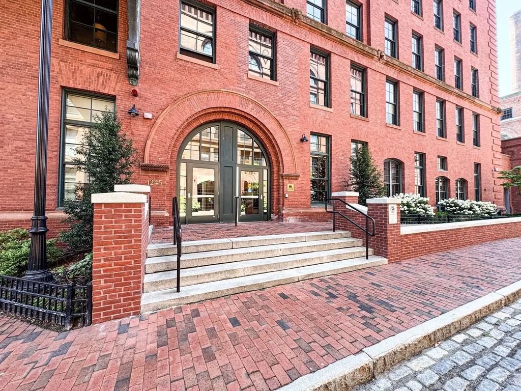 1245 Adams Street #508, Boston