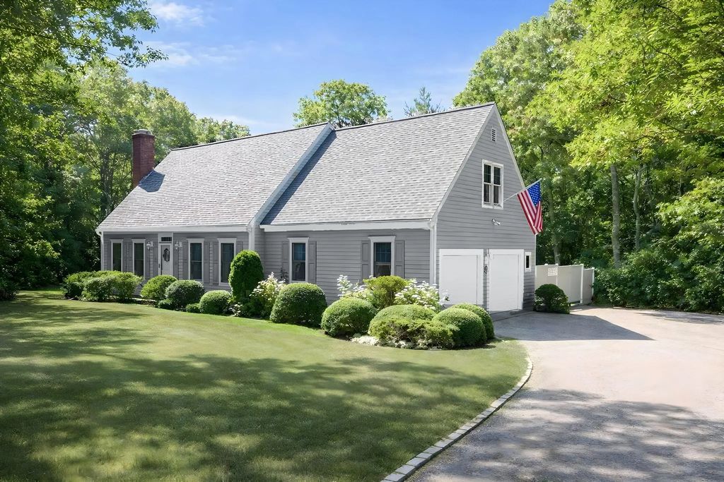 31 Little Neck Way, Barnstable
