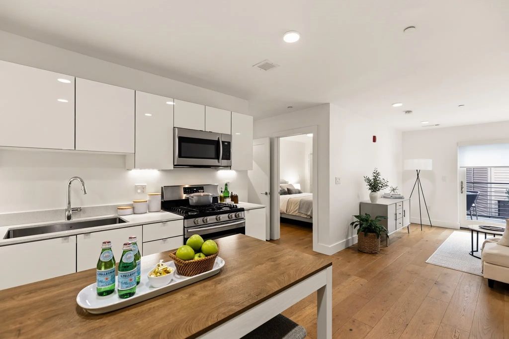 250 Meridian Street #209, Boston