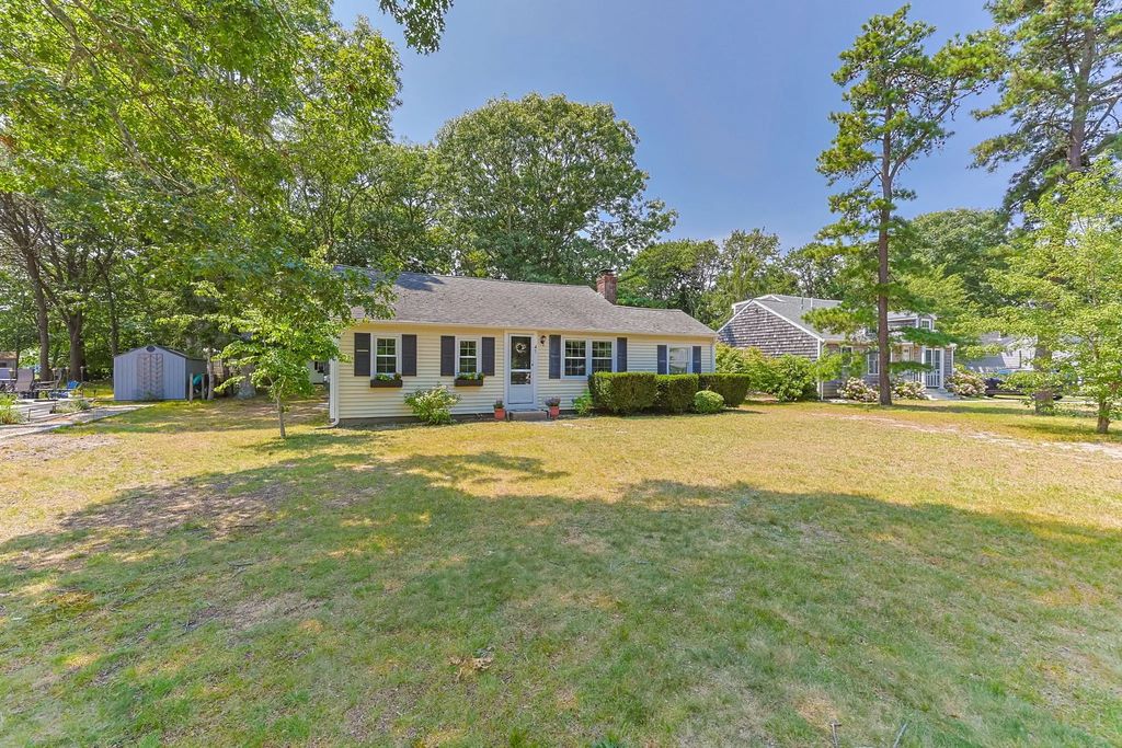 47 Acres Ave, Yarmouth