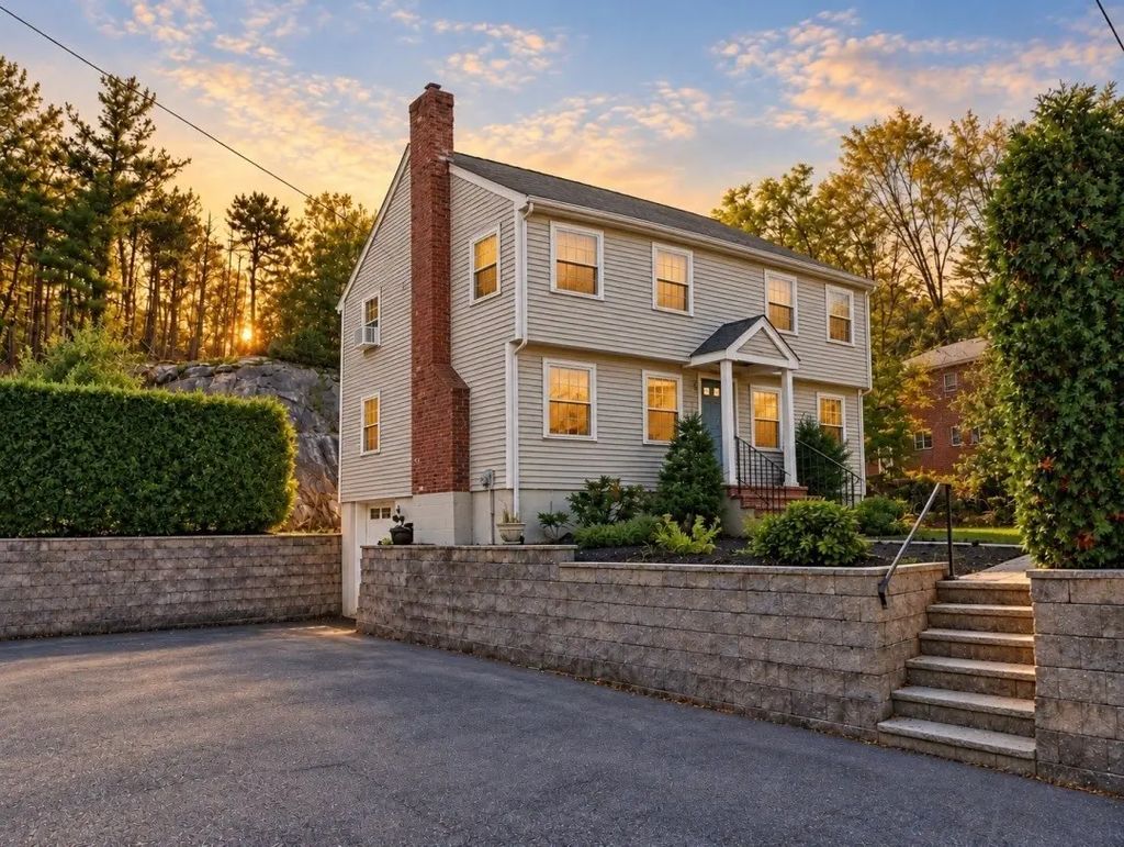 151 Lynn Fells Parkway, Saugus