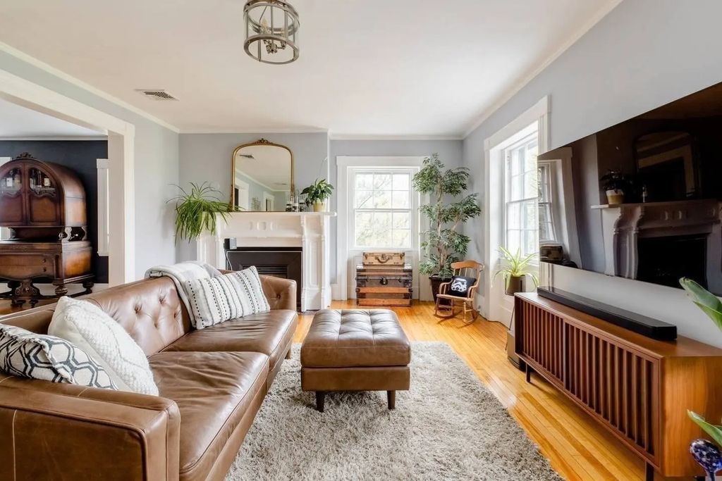 35 Washington Sq #3, Salem