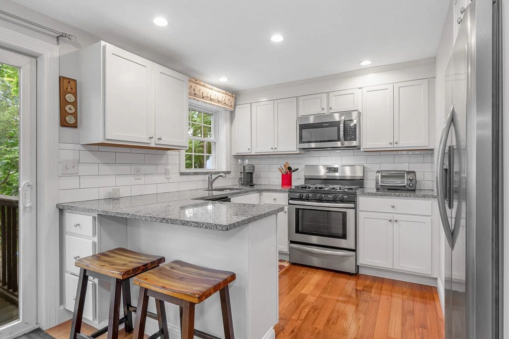 80 Smith Street #3a, Lowell