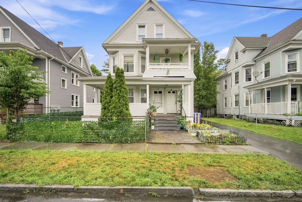 18-20 Kendall St, Springfield