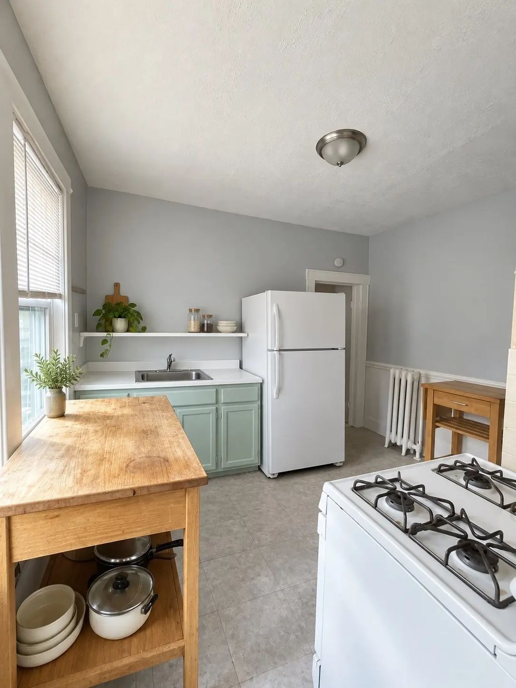 106 West Adams St. #1, Somerville