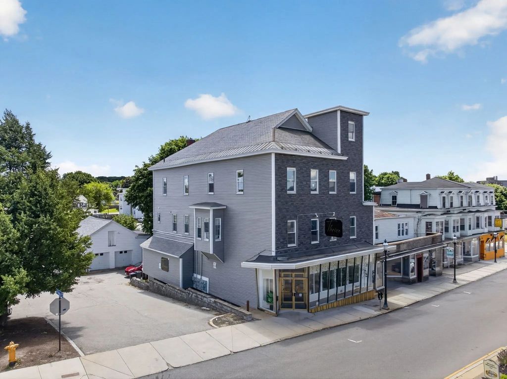 104-108 Parker St, Gardner