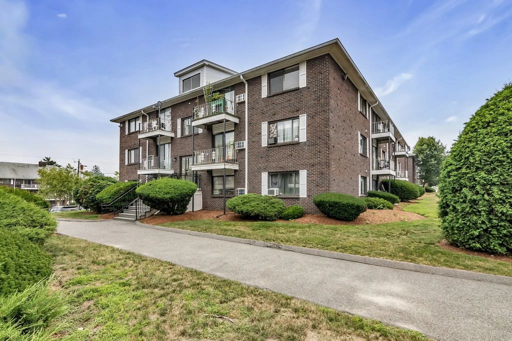 262 E Haverhill St #2, Lawrence