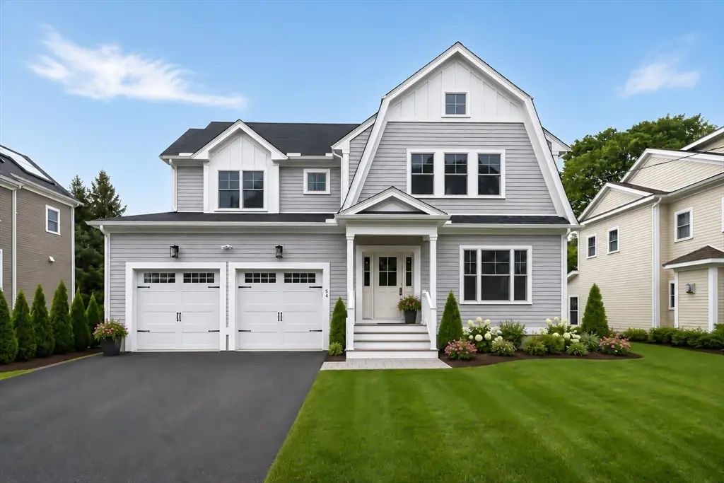 54 Hawthorn Ave, Needham