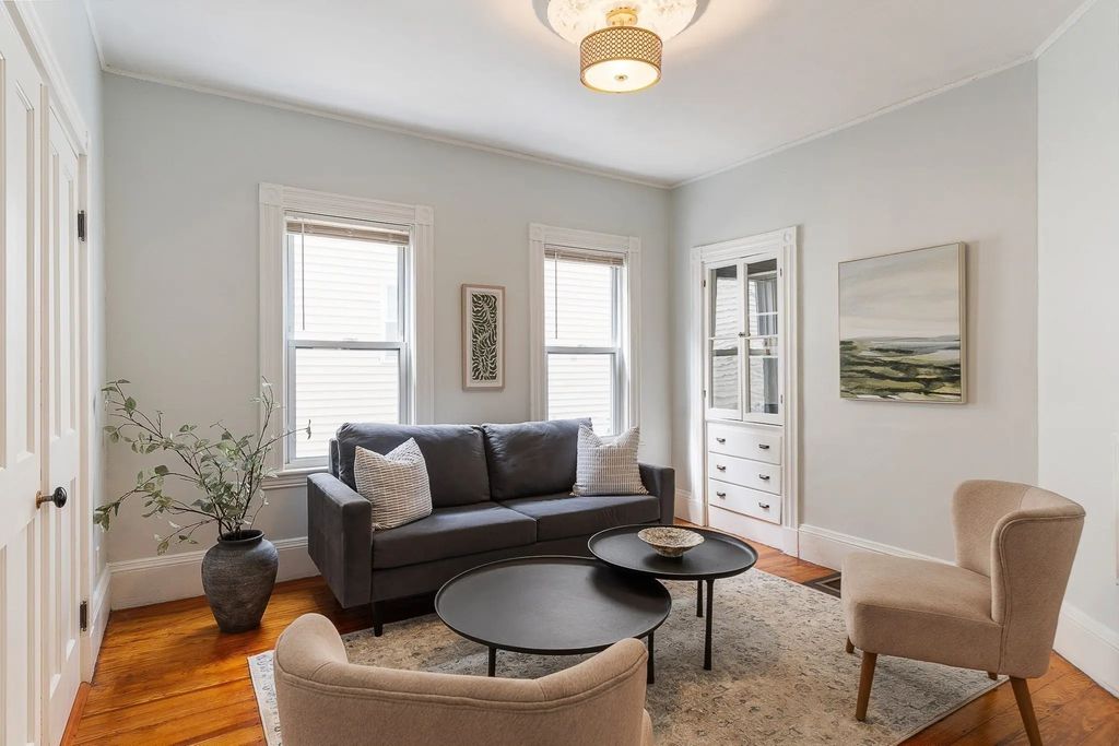 14 Henry St #14, Medford