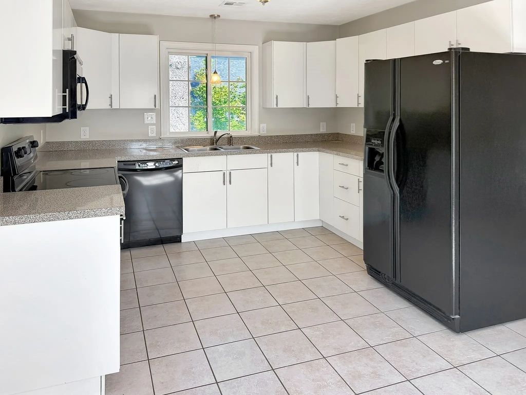 239 Union St #2, Franklin