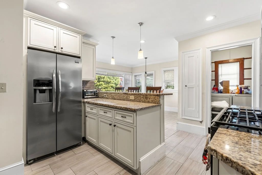 16 Frost Ave #2, Boston