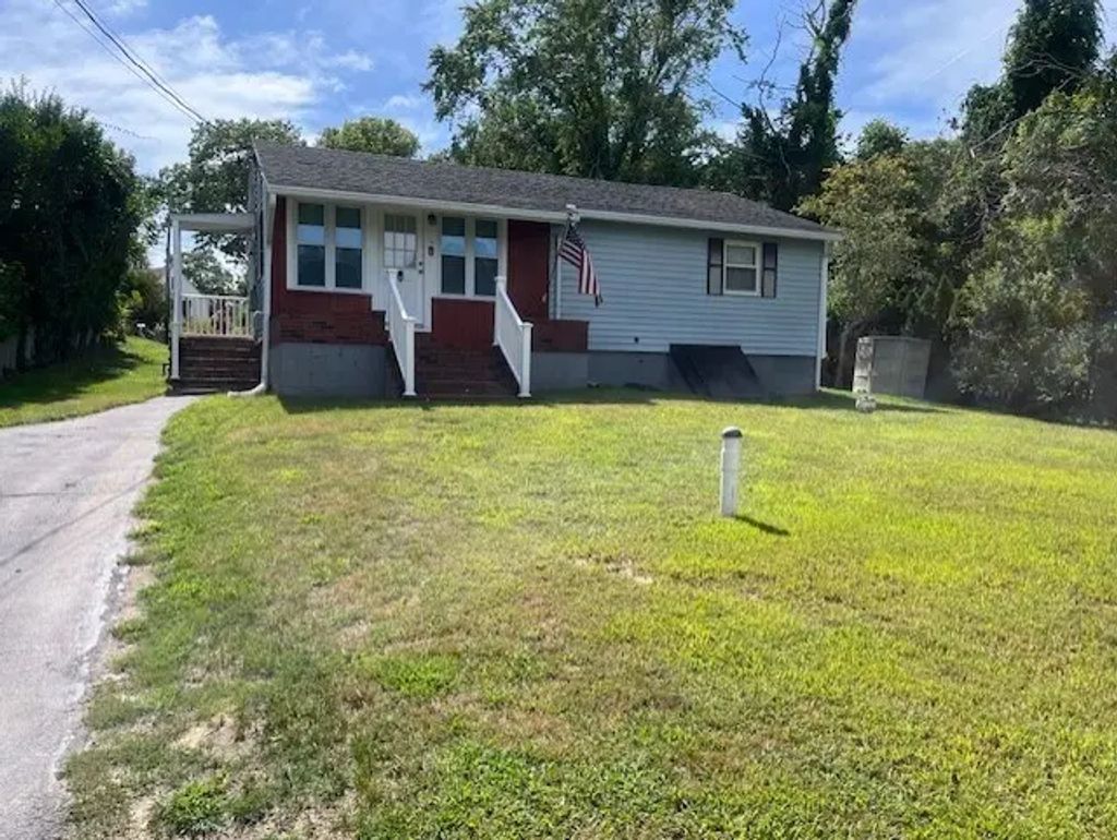 10 Halifax Rd #10, Plymouth