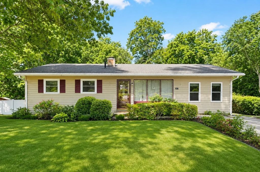 1617 Providence Rd, Northbridge