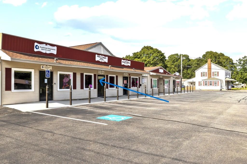 69 Main St #2, Lakeville